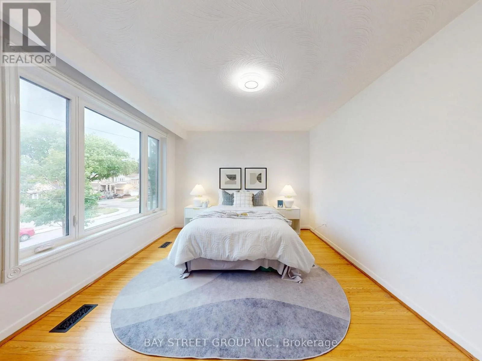 6 MOIRA AVENUE