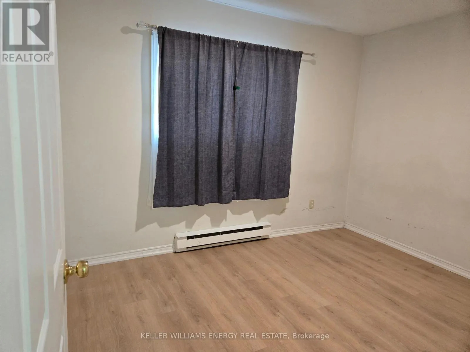 107 - 576 MARY STREET E #107
