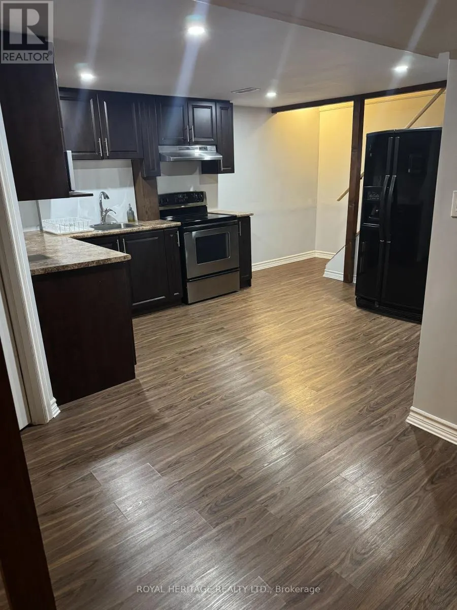 BSMT - 349 CARNABY COURT