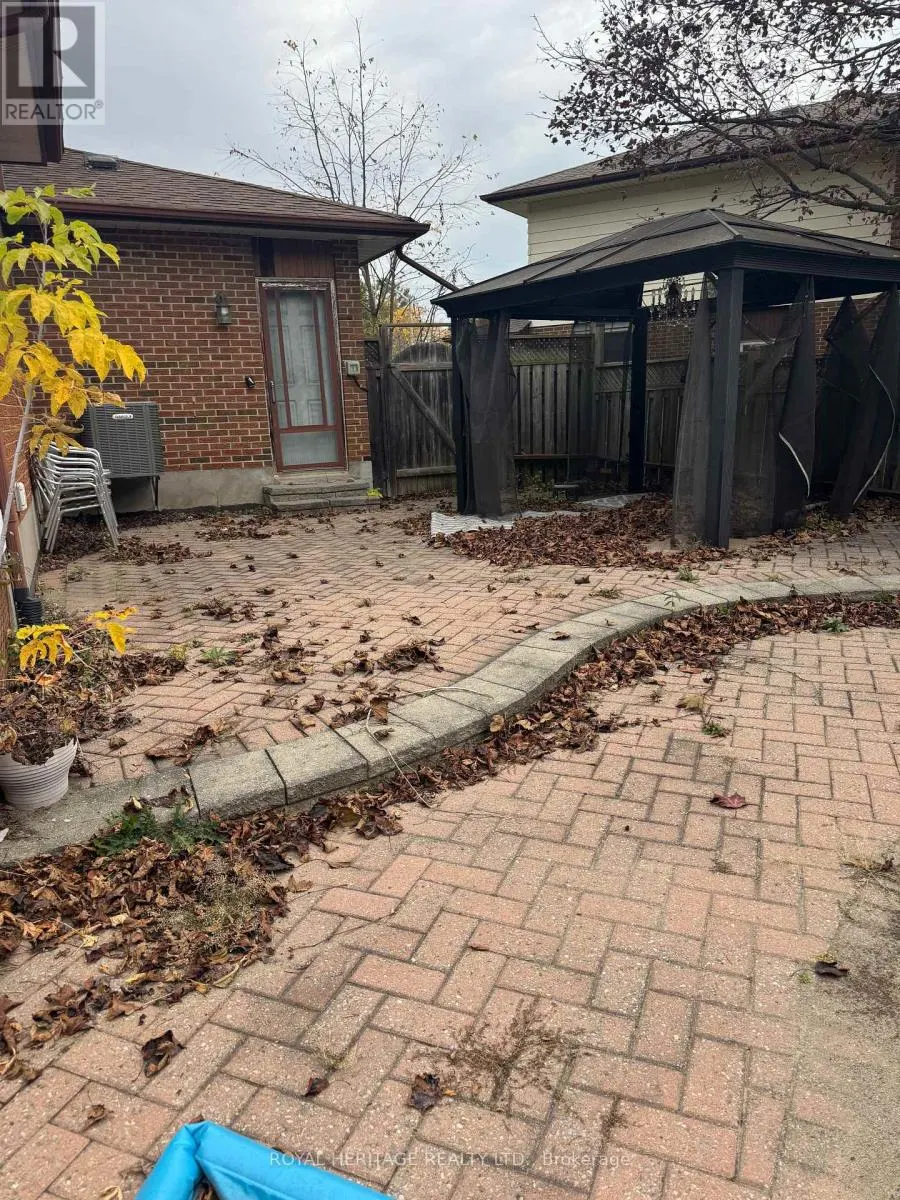349 CARNABY COURT