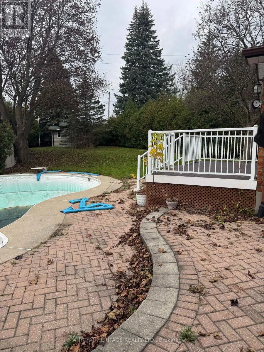 349 CARNABY COURT