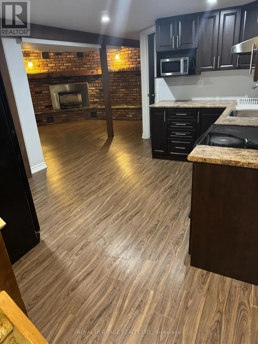 349 CARNABY COURT