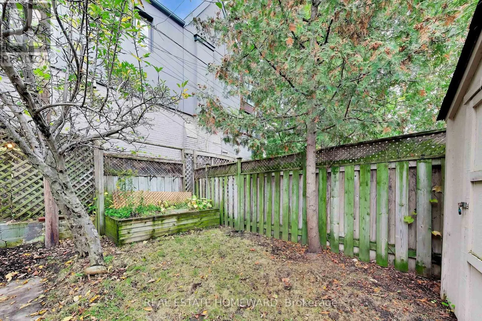 163 GLENMOUNT PARK ROAD