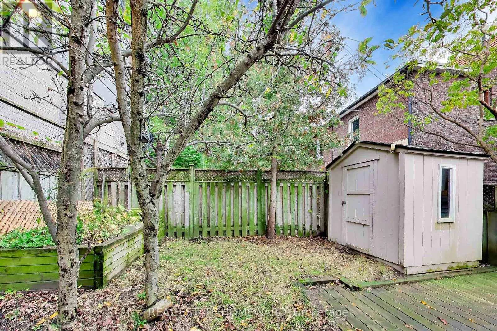 163 GLENMOUNT PARK ROAD