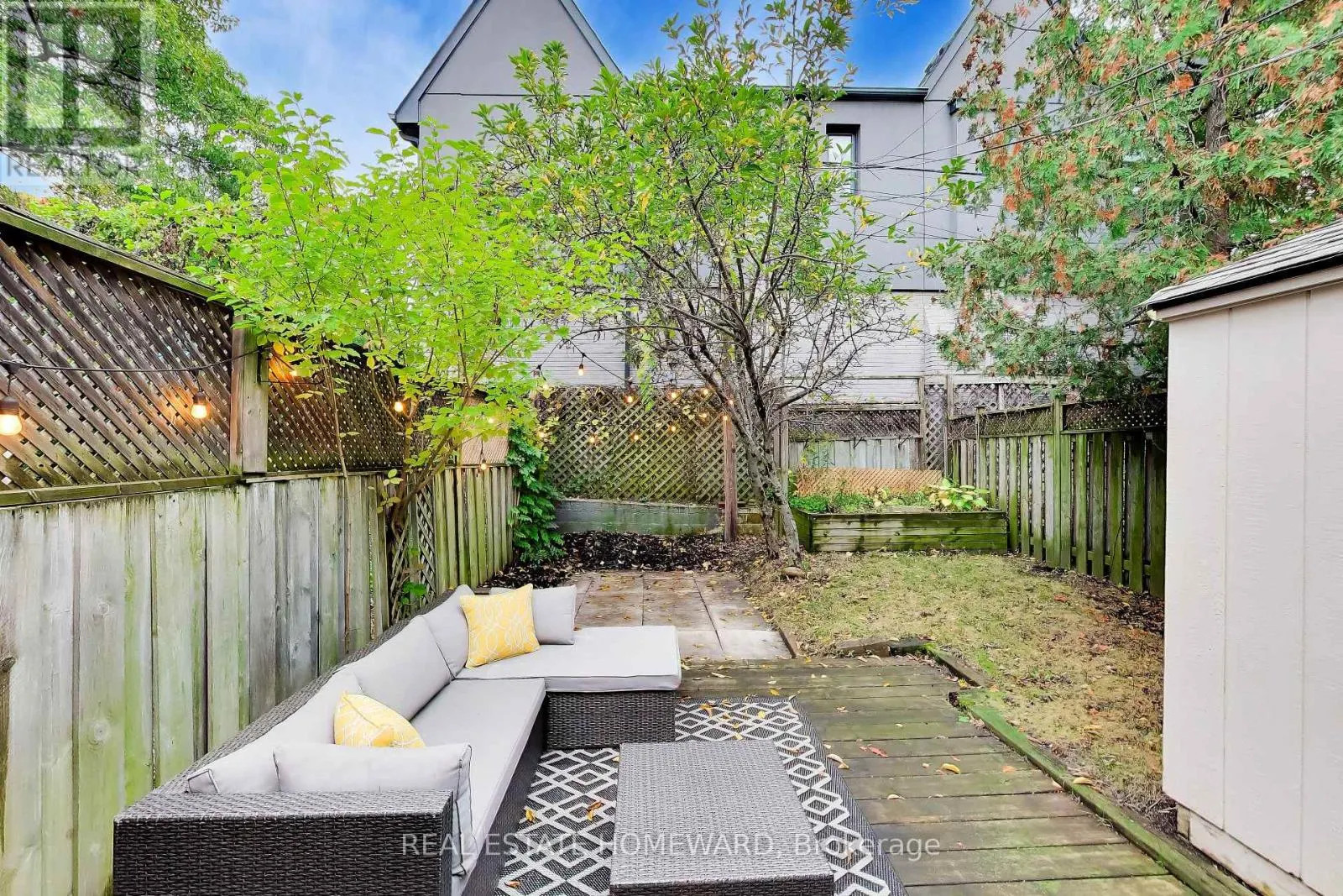 163 GLENMOUNT PARK ROAD