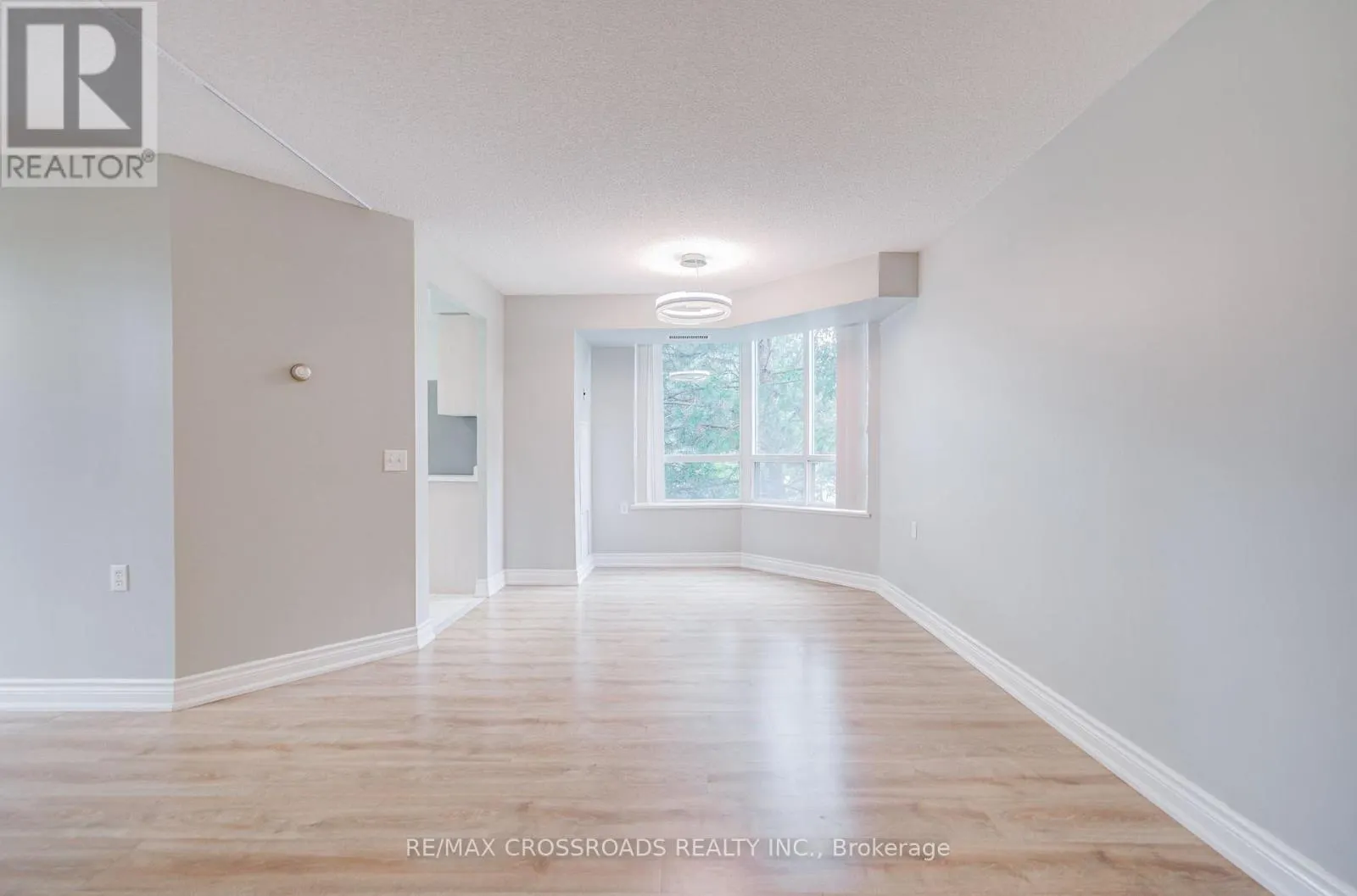 315 - 2628 MCCOWAN ROAD