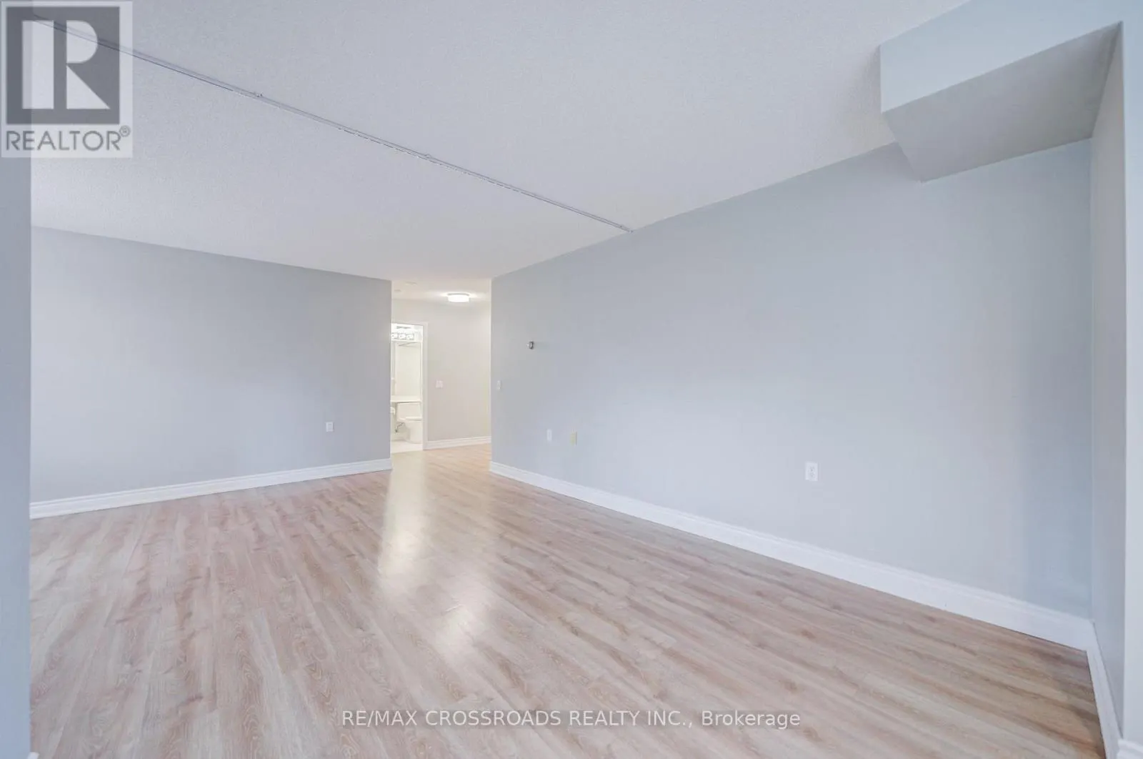 315 - 2628 MCCOWAN ROAD