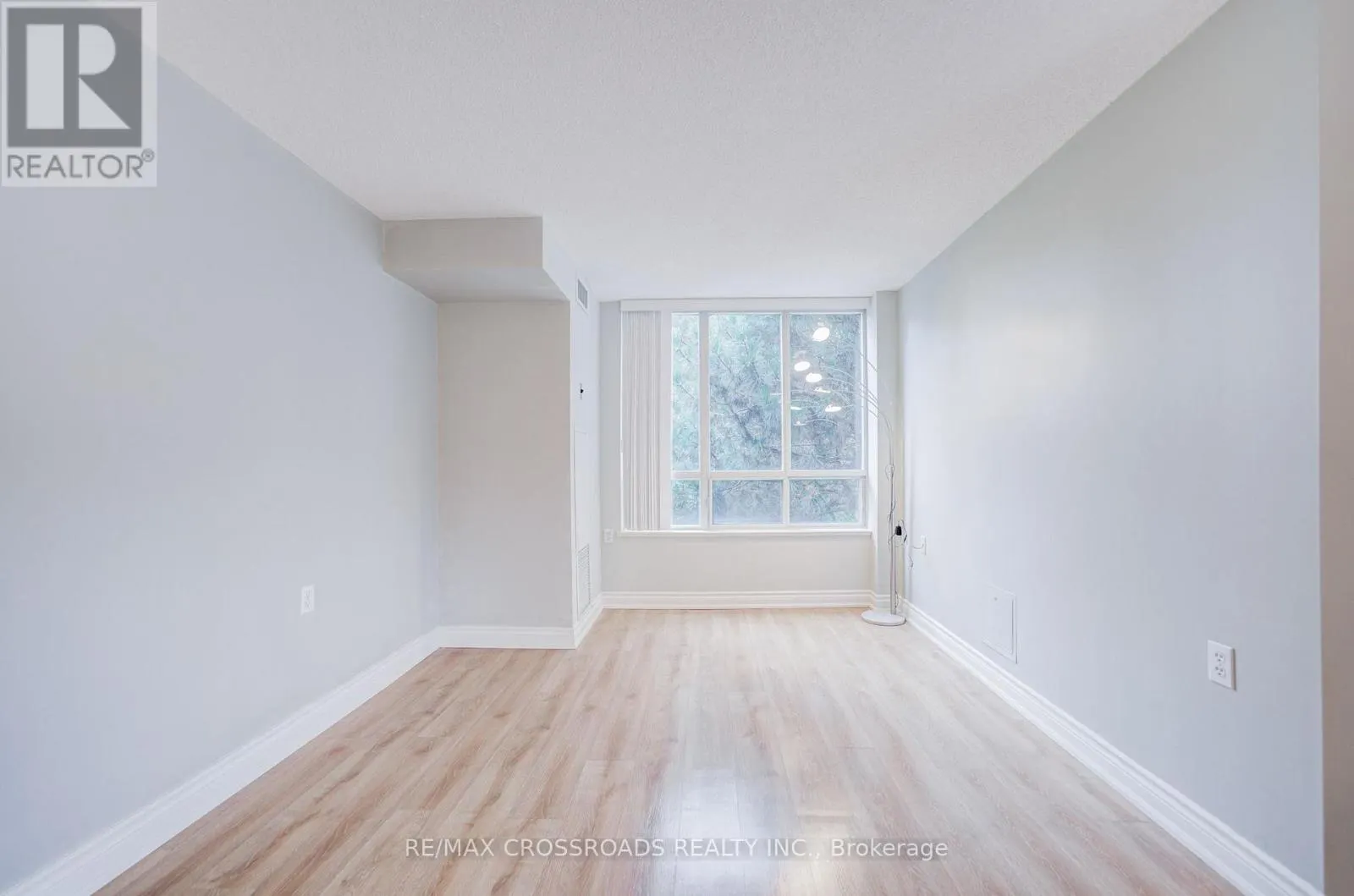 315 - 2628 MCCOWAN ROAD