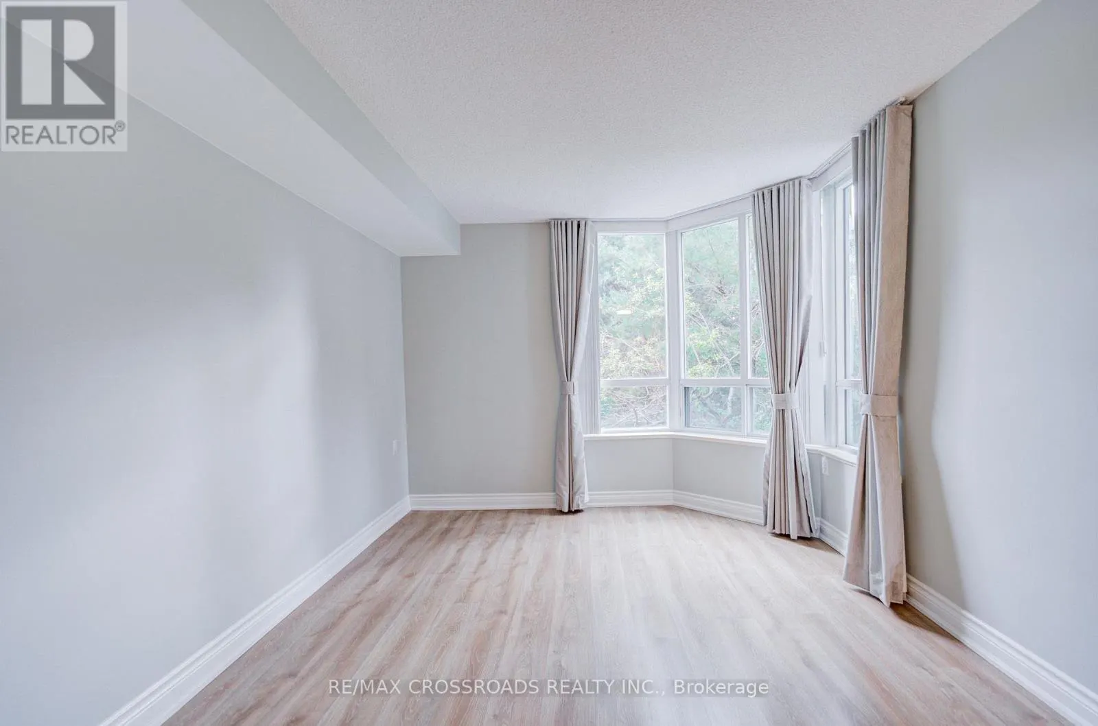 315 - 2628 MCCOWAN ROAD