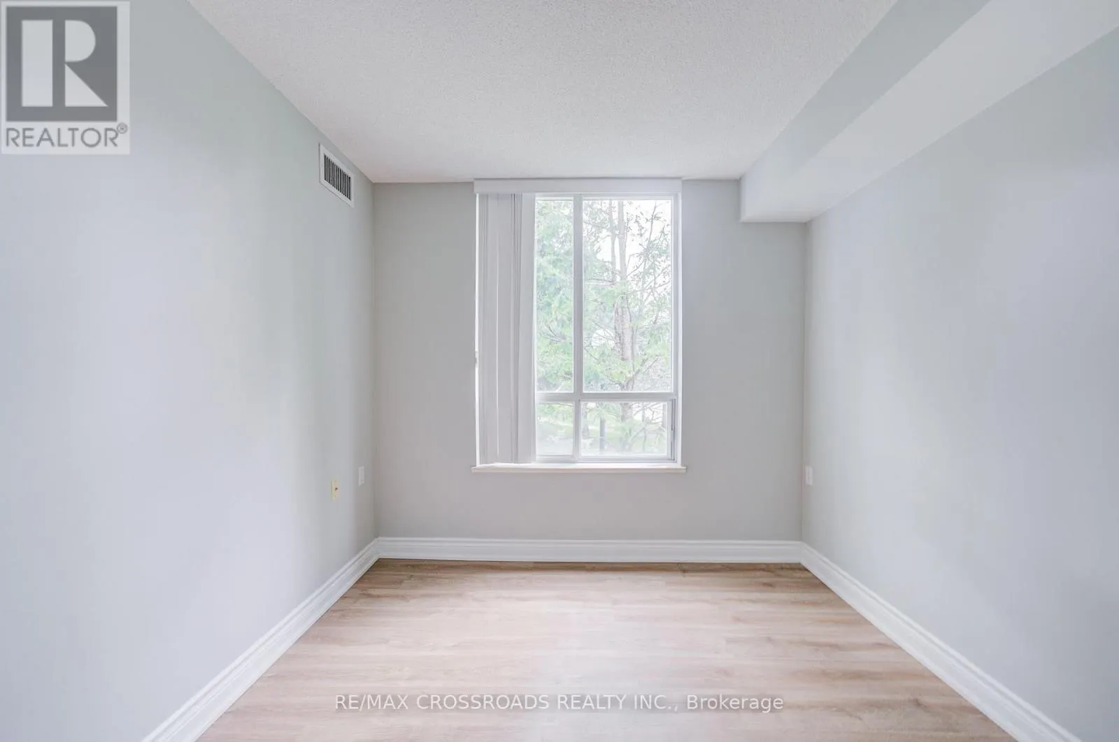 315 - 2628 MCCOWAN ROAD