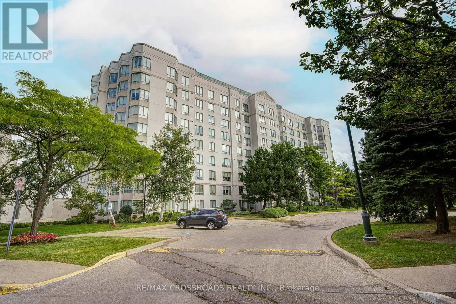 315 - 2628 MCCOWAN ROAD