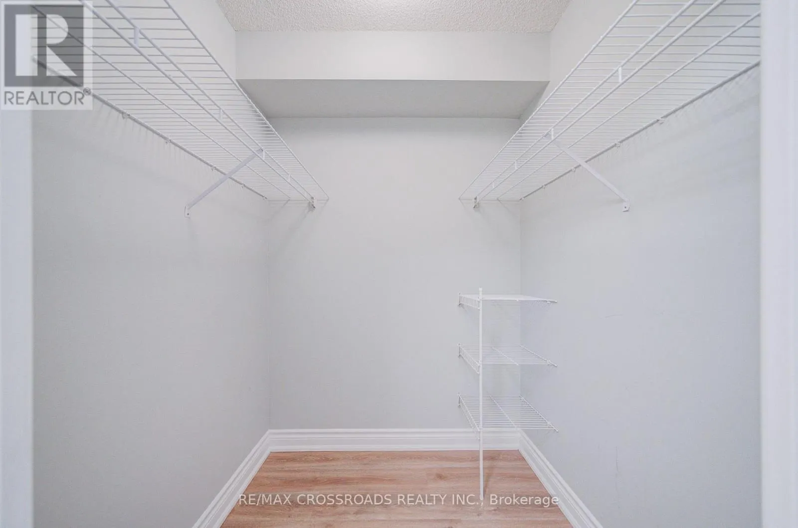 315 - 2628 MCCOWAN ROAD