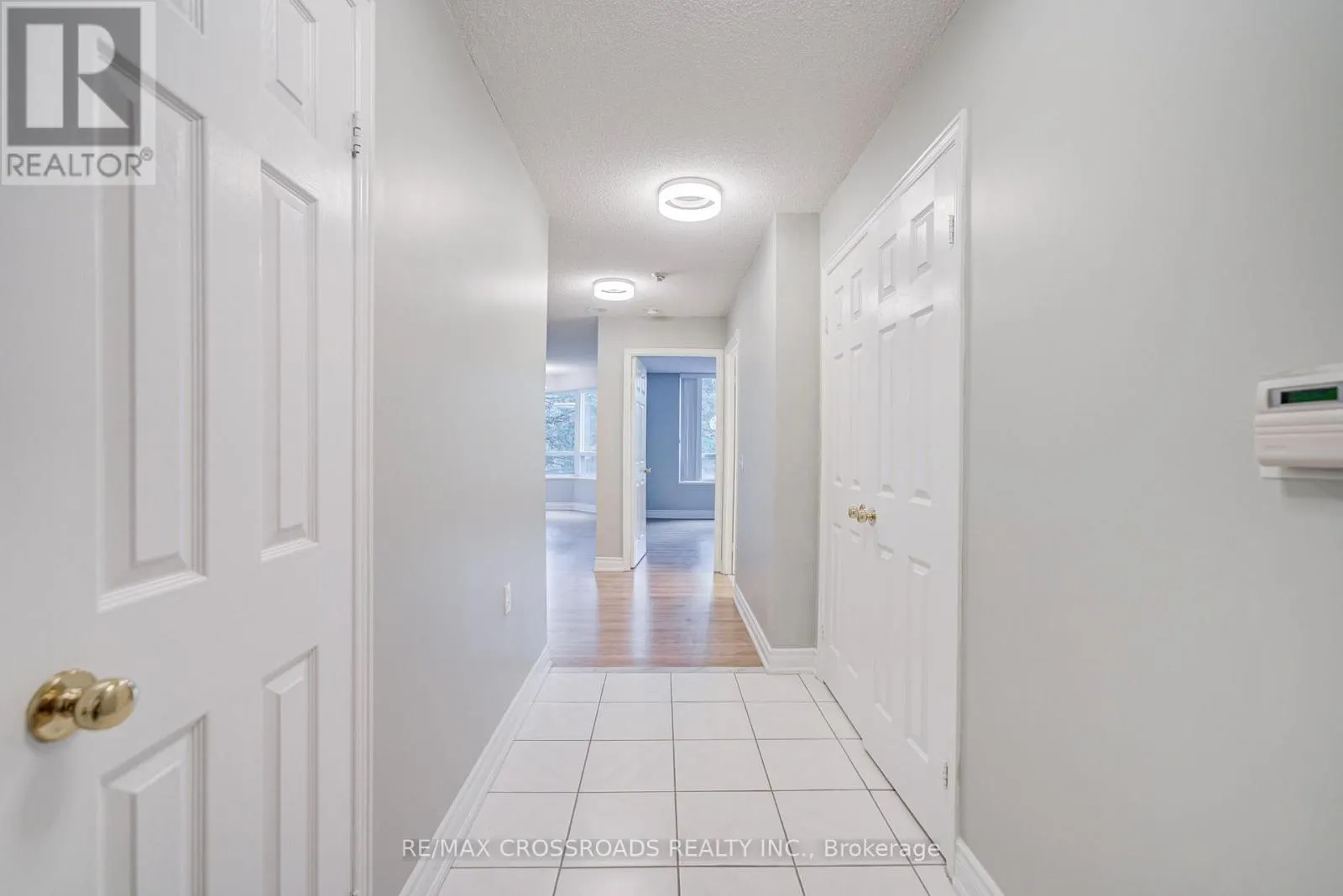 315 - 2628 MCCOWAN ROAD