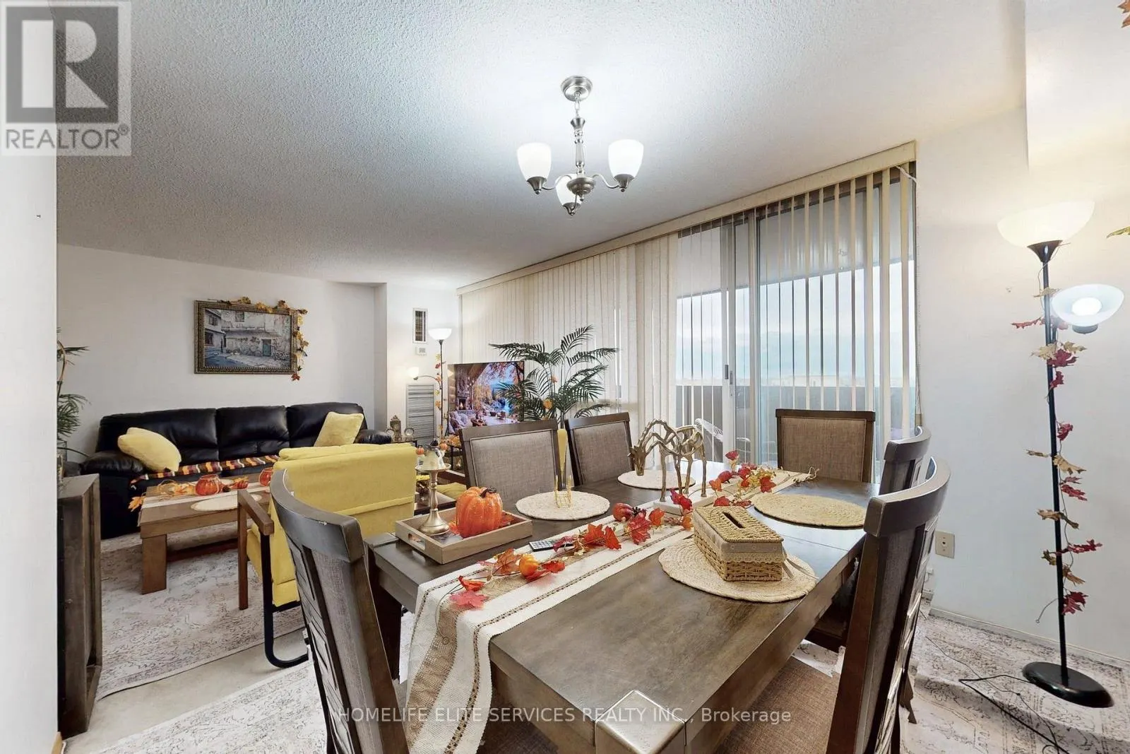 1203 - 120 DUNDALK DRIVE