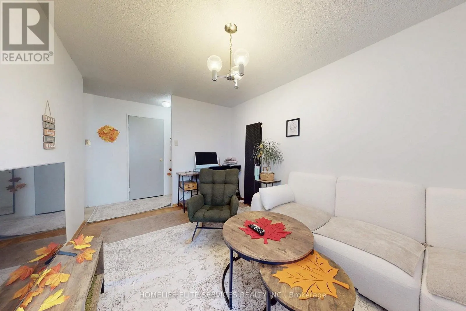 1203 - 120 DUNDALK DRIVE