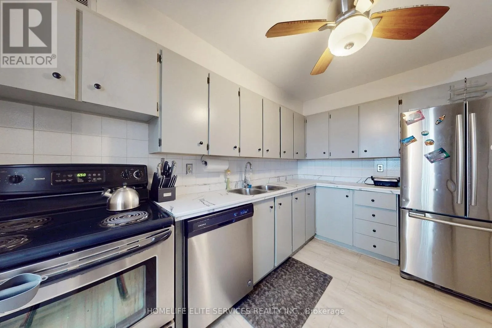 1203 - 120 DUNDALK DRIVE