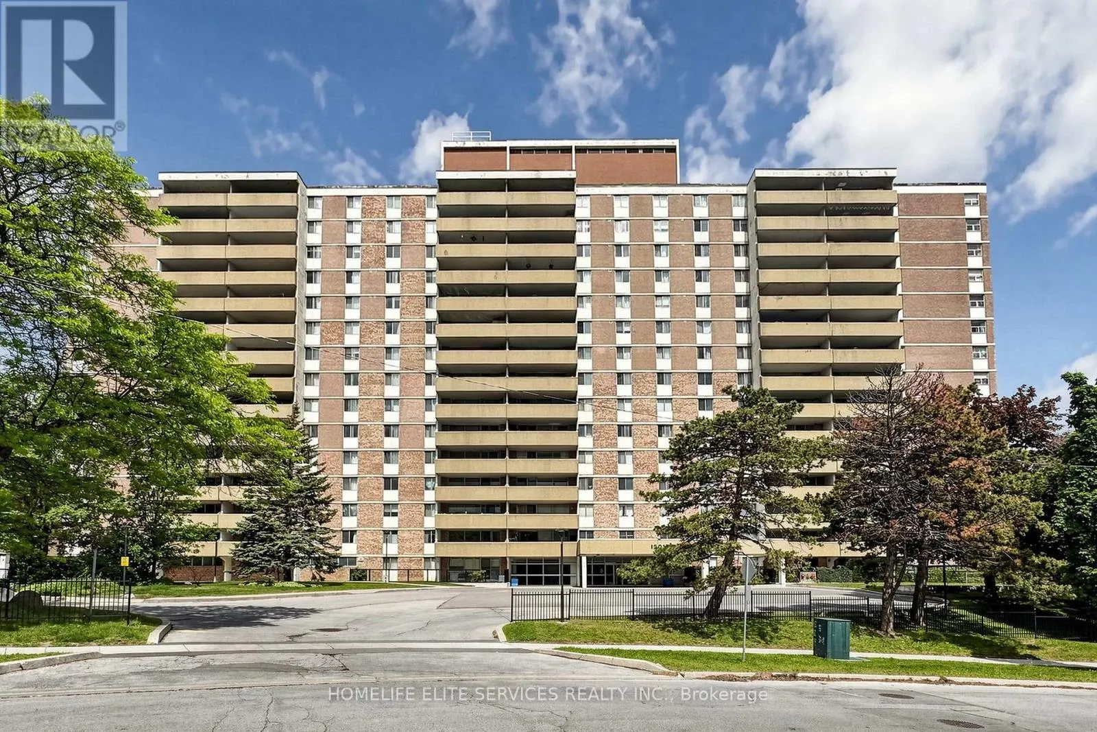 310 - 120 DUNDALK DRIVE