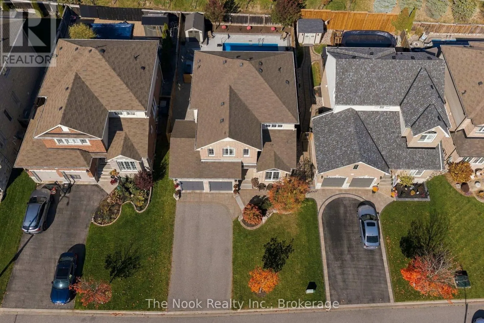 966 HINTERLAND COURT