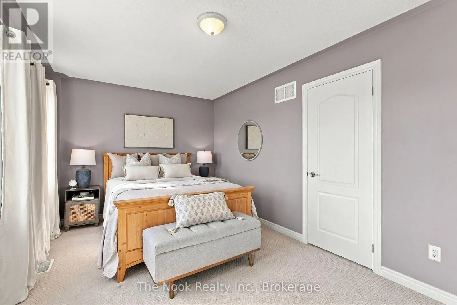 966 HINTERLAND COURT