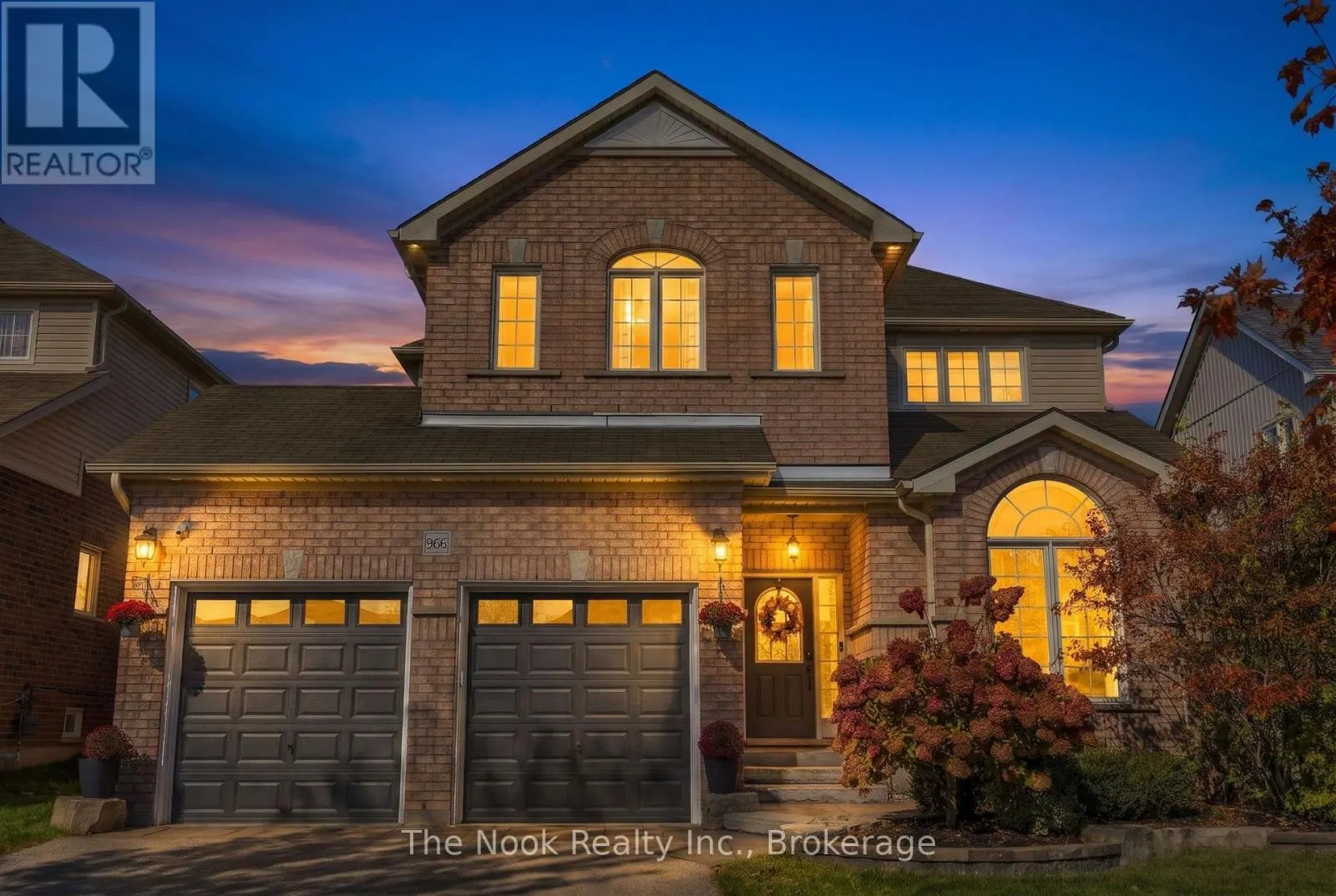 966 HINTERLAND COURT