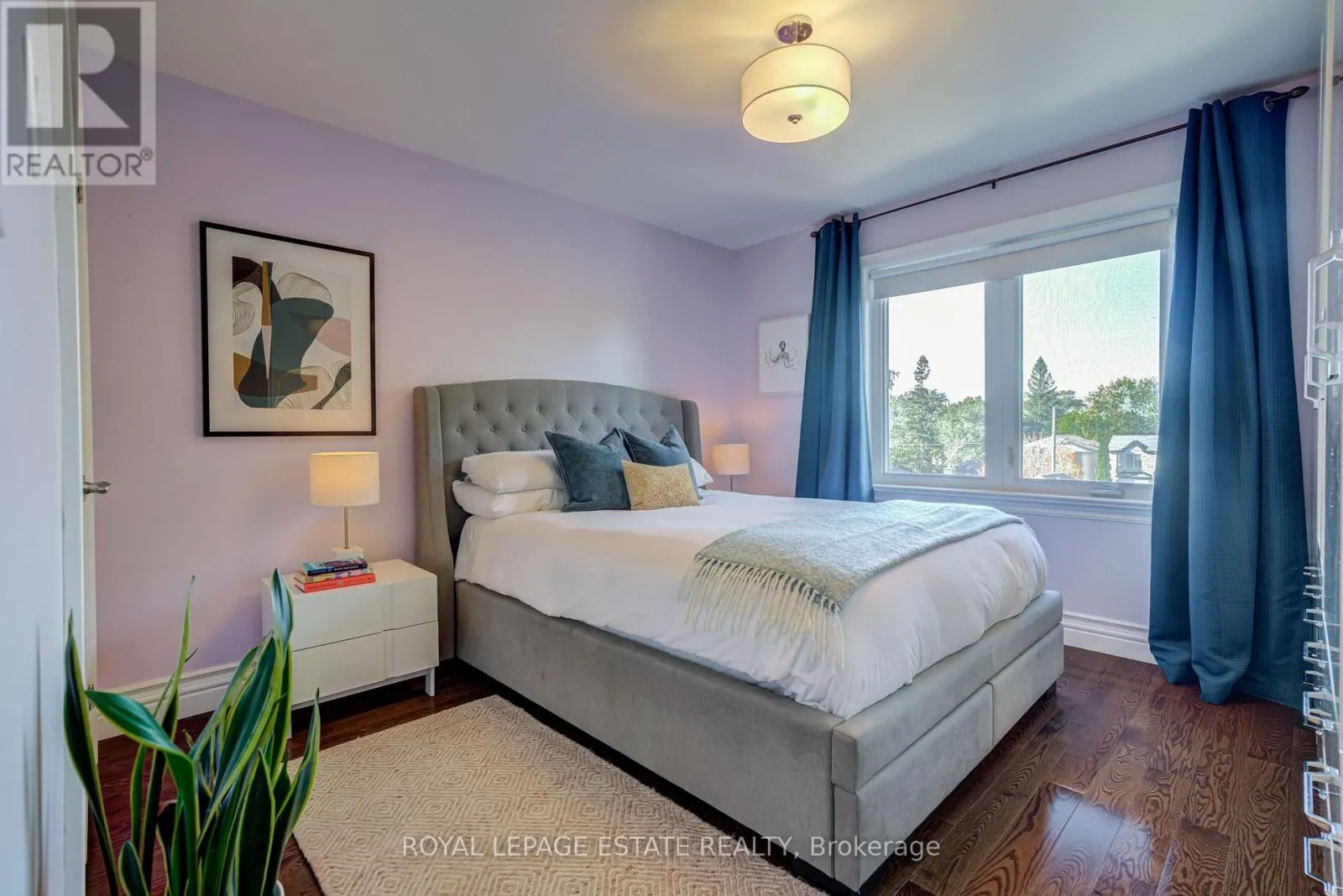 110A HOLBORNE AVENUE