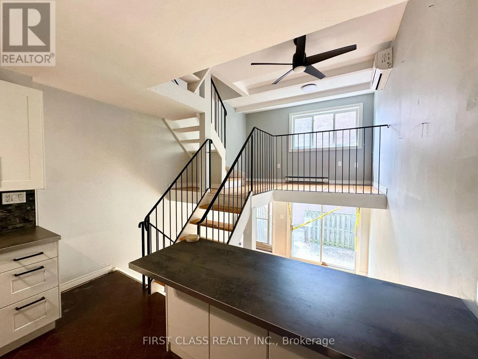 6 - 32 CURZON STREET