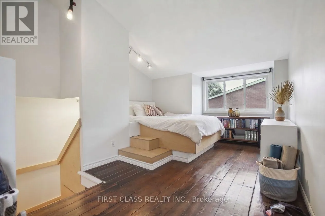6 - 32 CURZON STREET