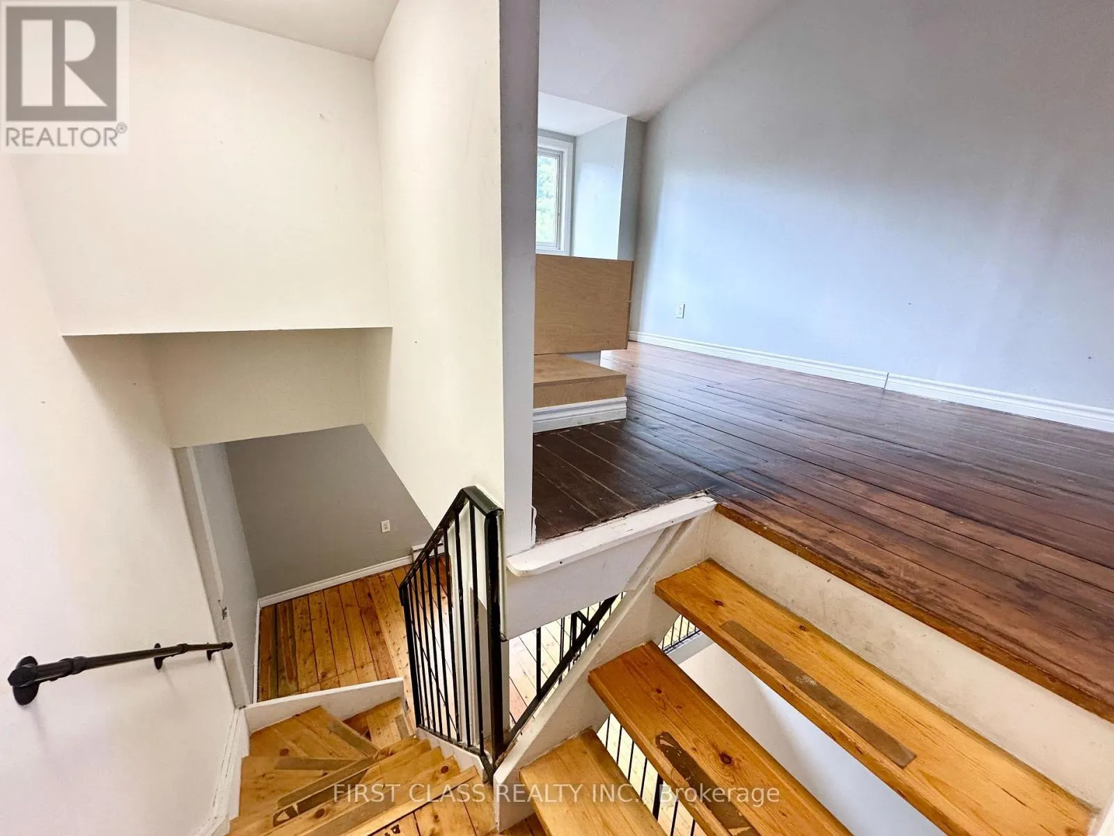 6 - 32 CURZON STREET