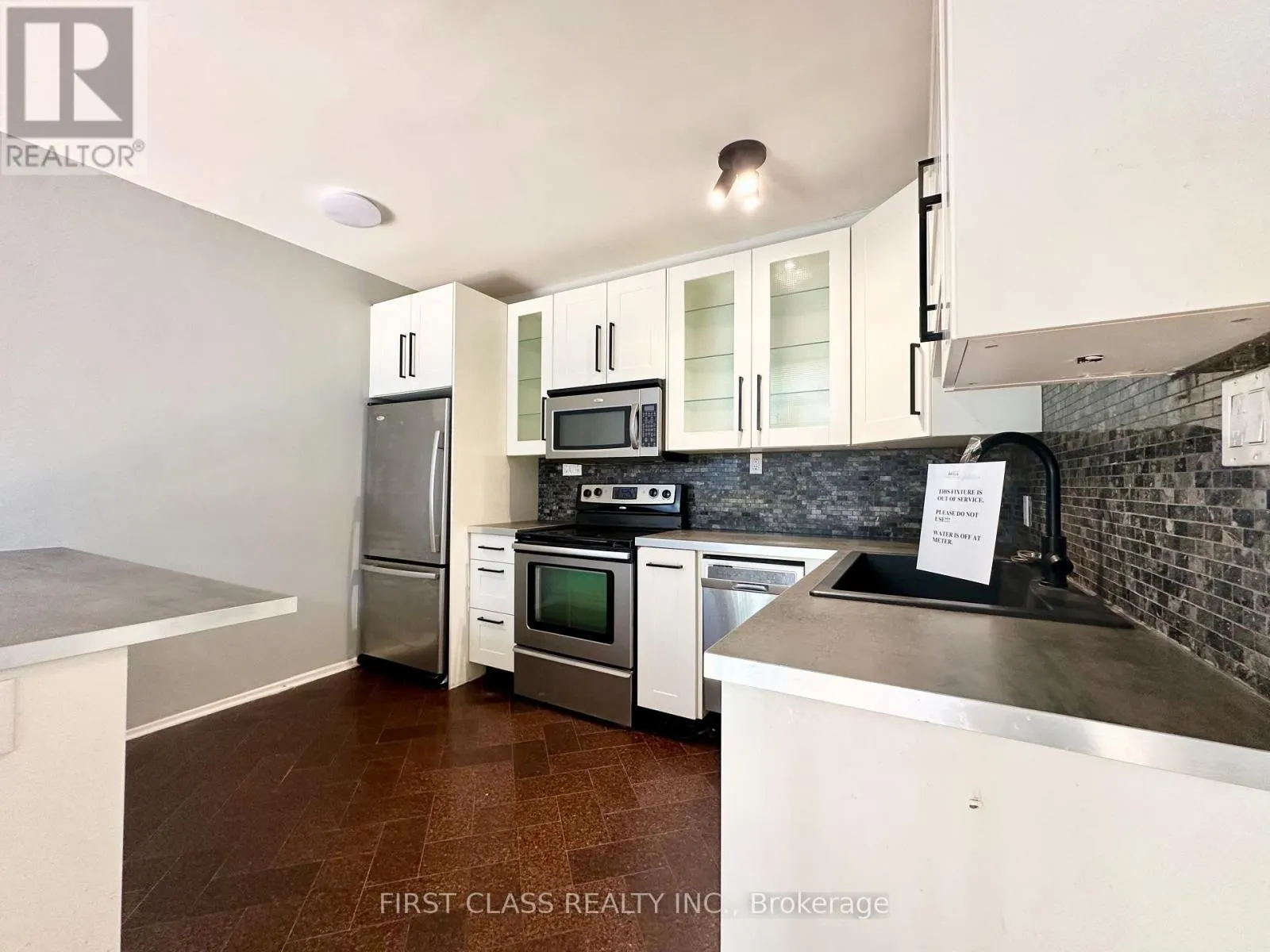 6 - 32 CURZON STREET