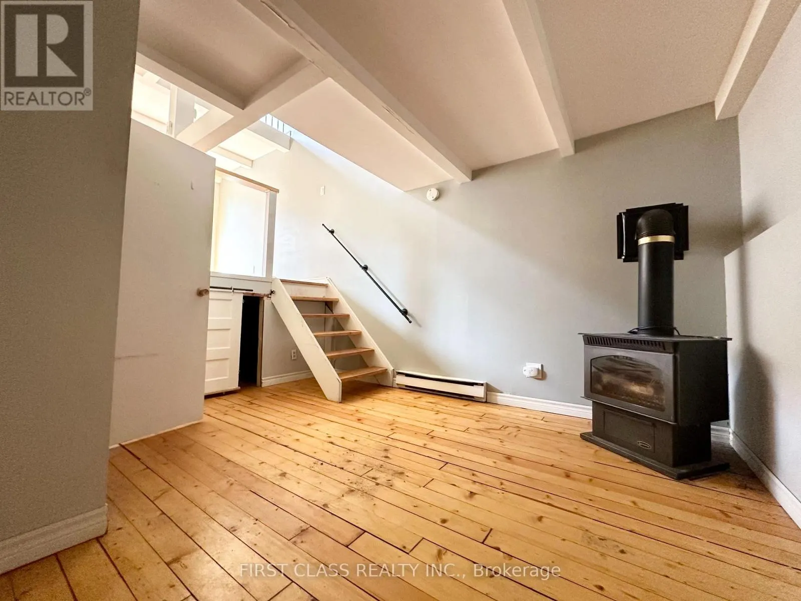 6 - 32 CURZON STREET