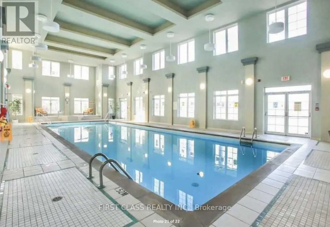 306 - 50 LAKEBREEZE DRIVE