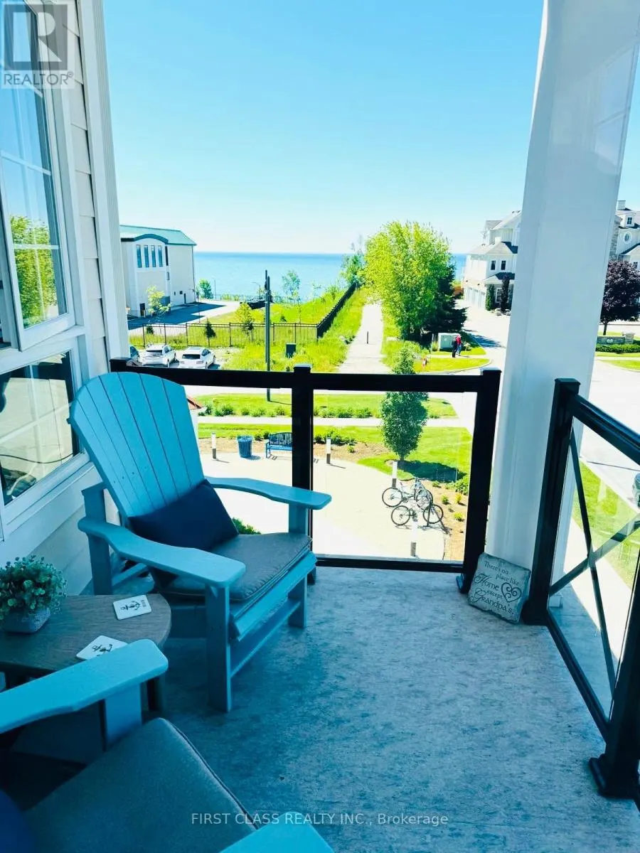 306 - 50 LAKEBREEZE DRIVE