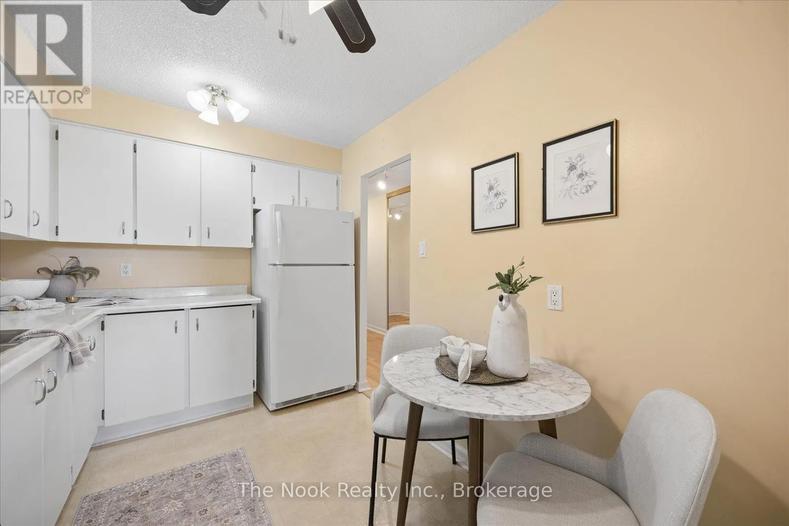 304 - 120 ELGIN STREET W #304