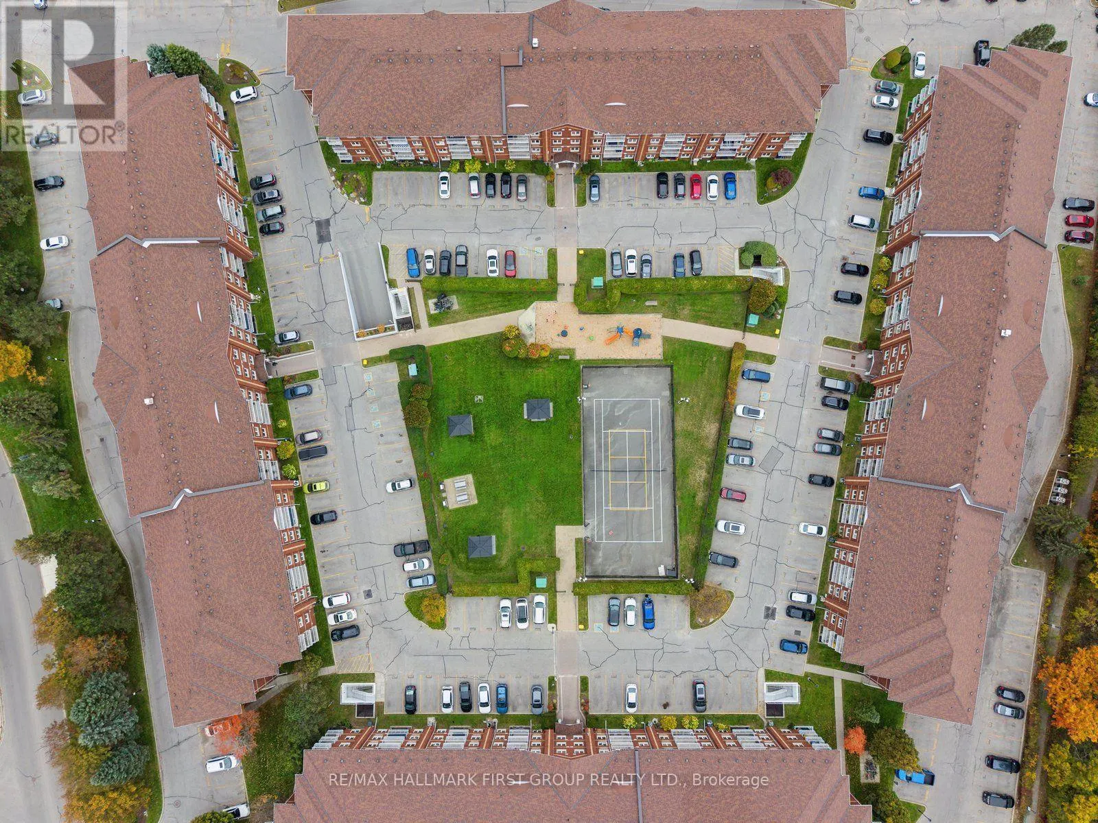 401 - 191 LAKE DRIVEWAY W