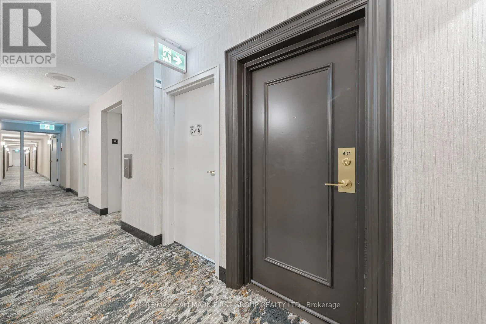 401 - 191 LAKE DRIVEWAY W