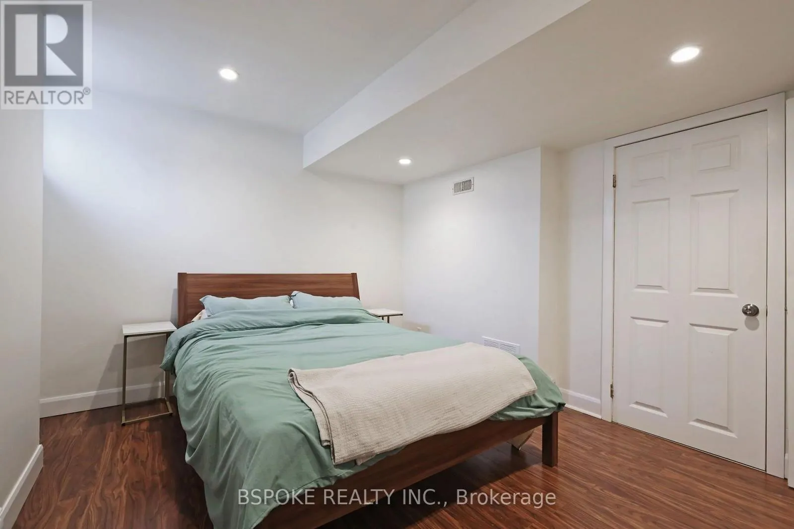 BSMT - 42 LARK STREET