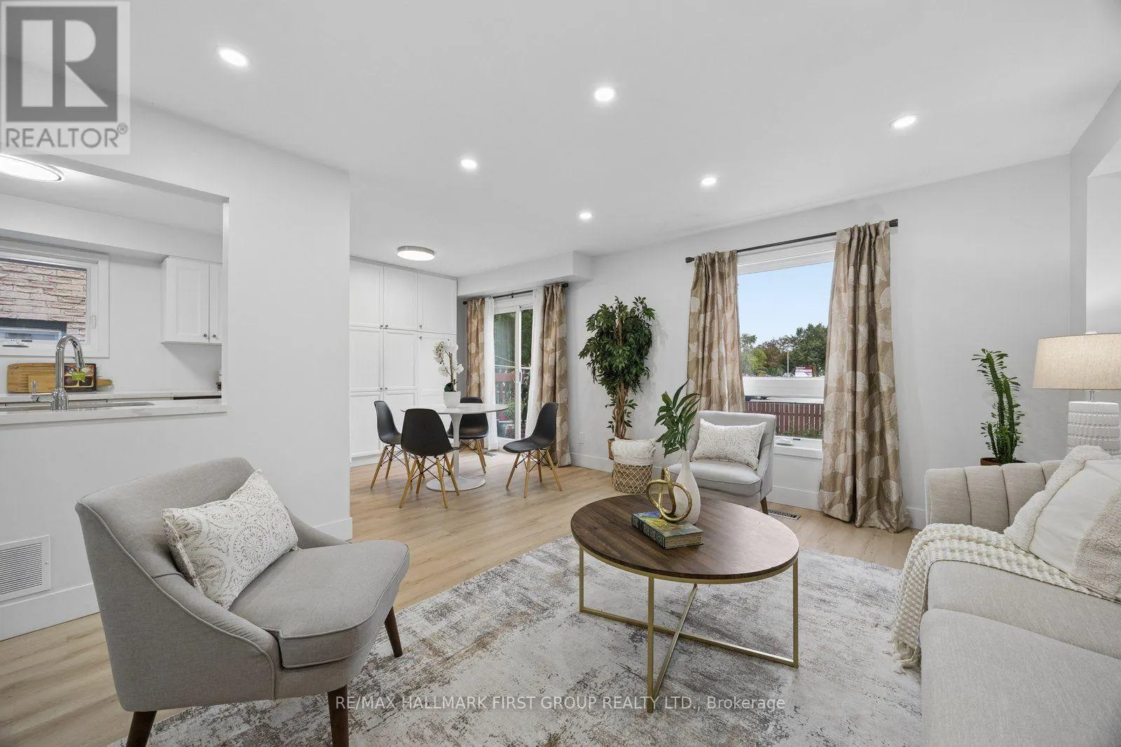 4 LOWDER PLACE