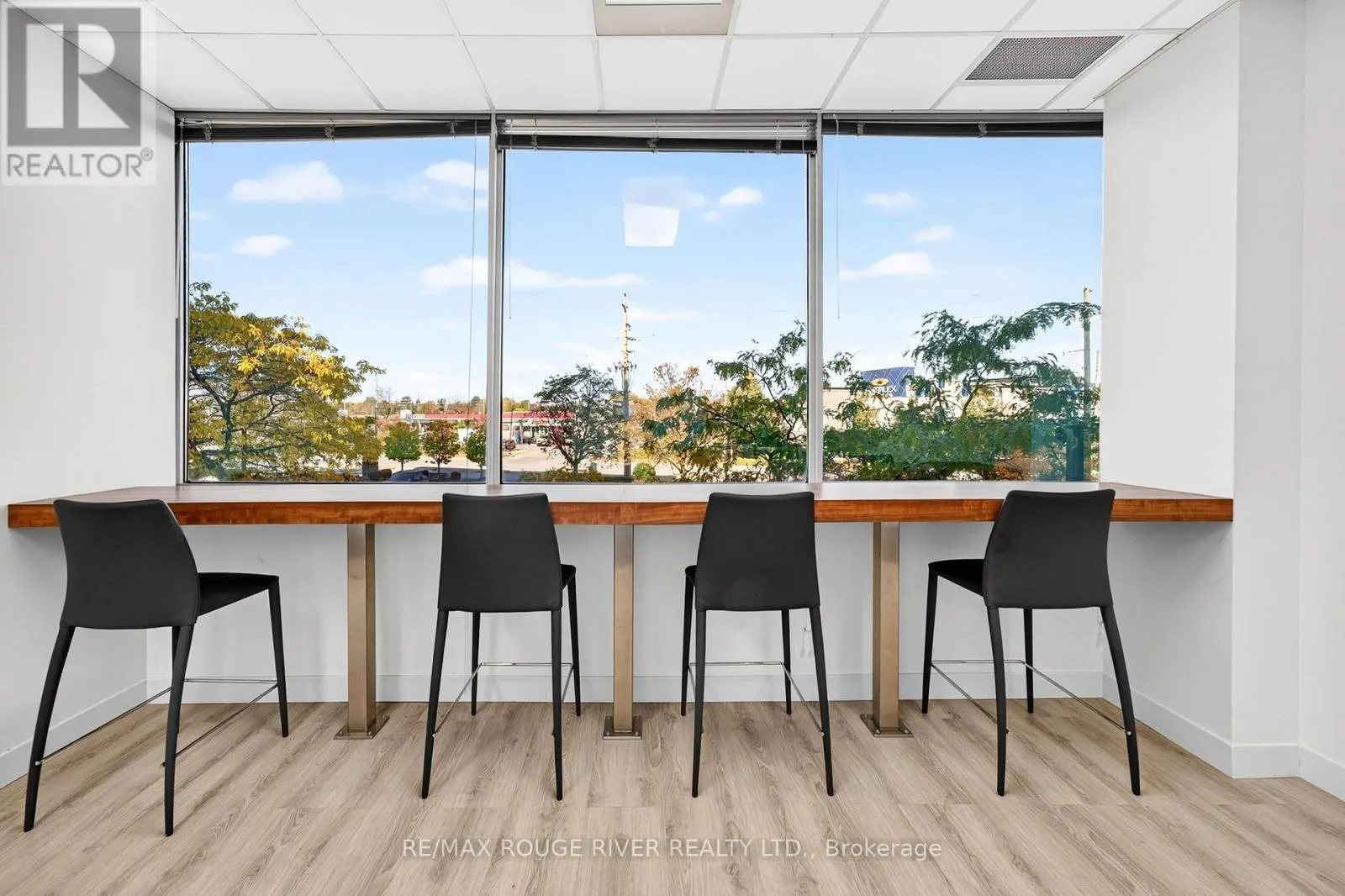 205 - 1315 PICKERING PARKWAY