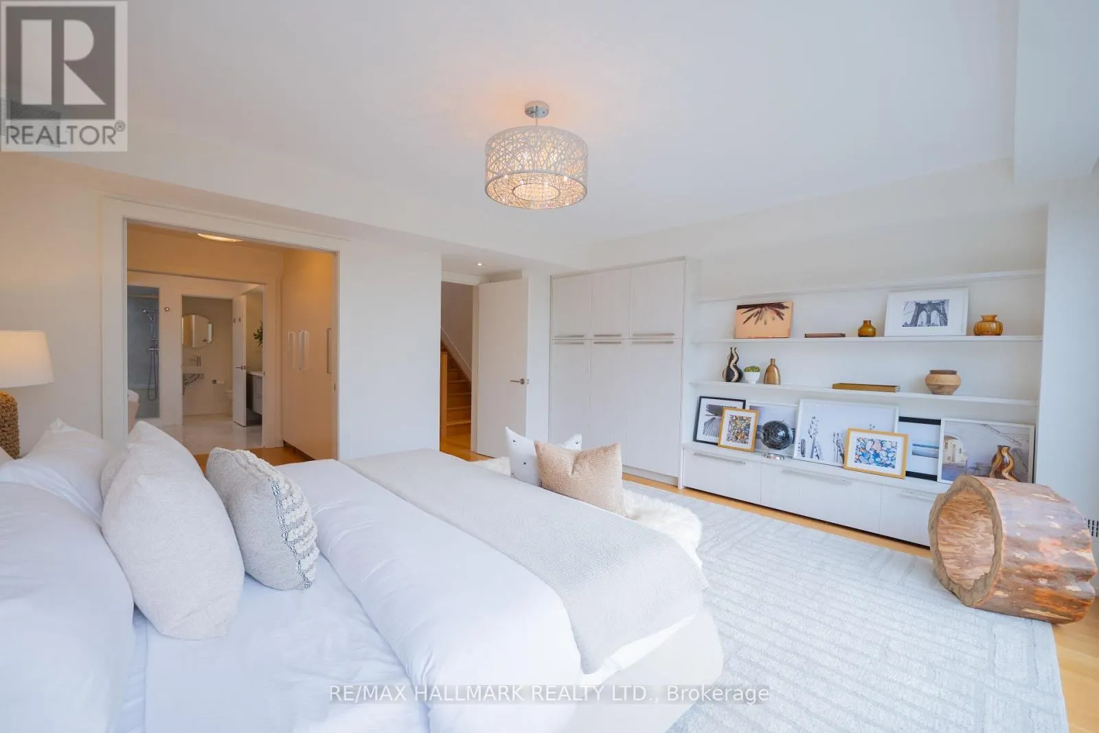47 ALBEMARLE AVENUE