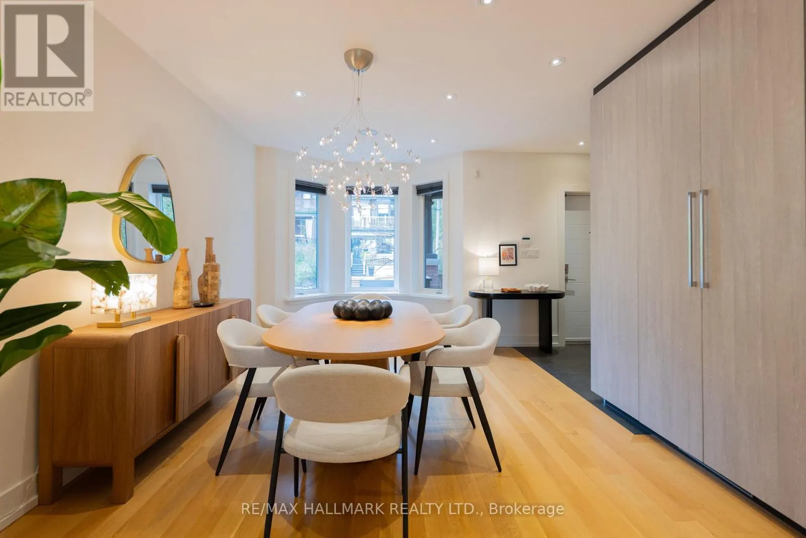47 ALBEMARLE AVENUE