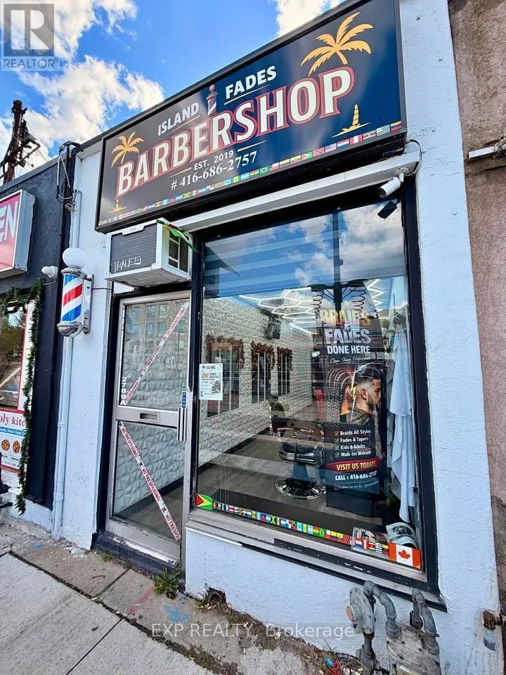 2789A DANFORTH AVENUE
