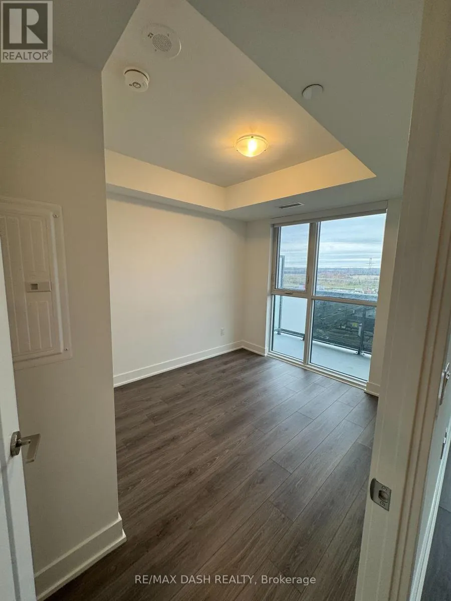 1429 - 2545 SIMCOE STREET N