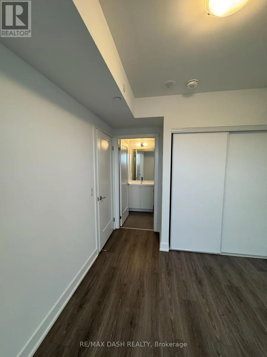 1429 - 2545 SIMCOE STREET N