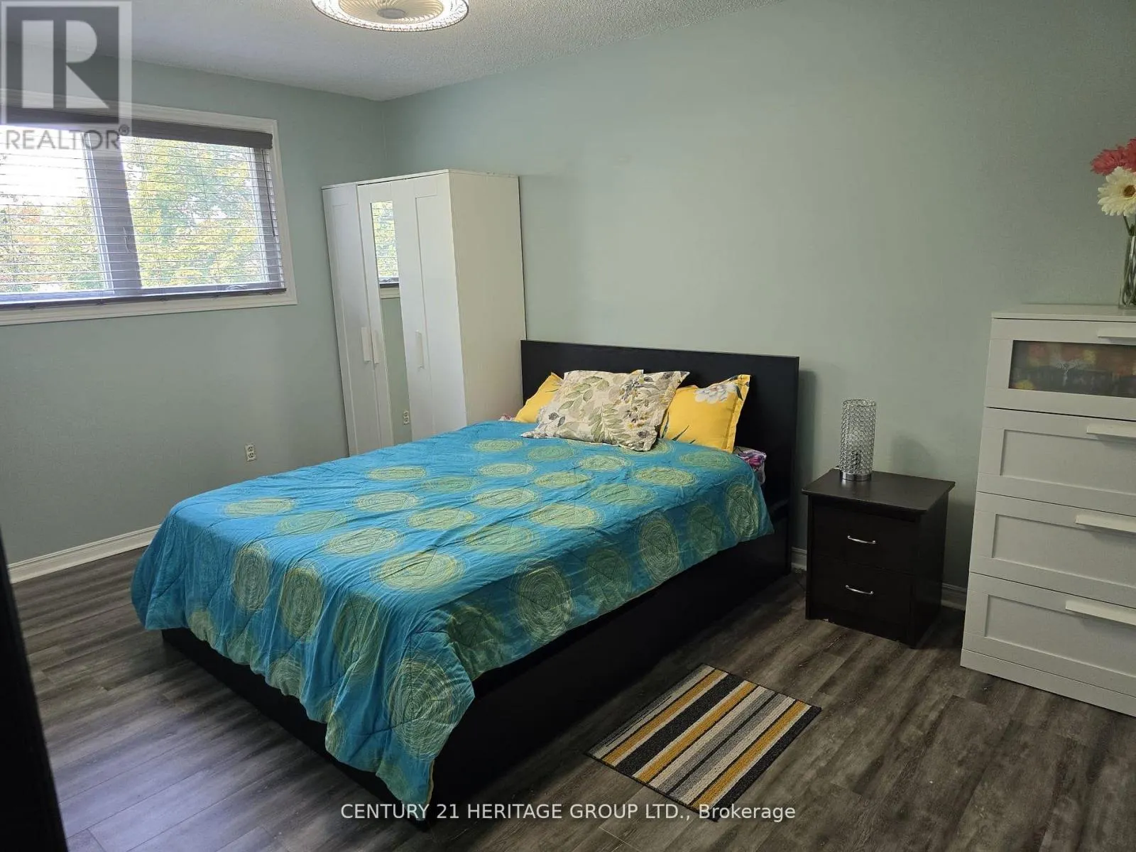 MAIN - 142 HIALEAH CRESCENT