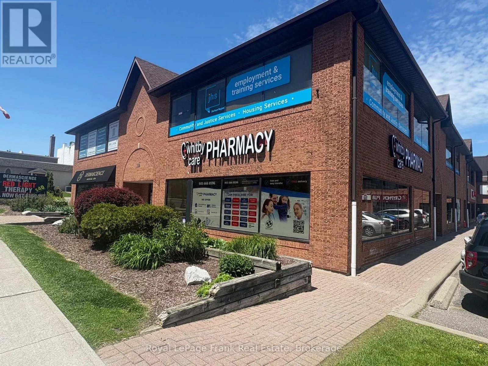 102B - 114 DUNDAS STREET E #102B