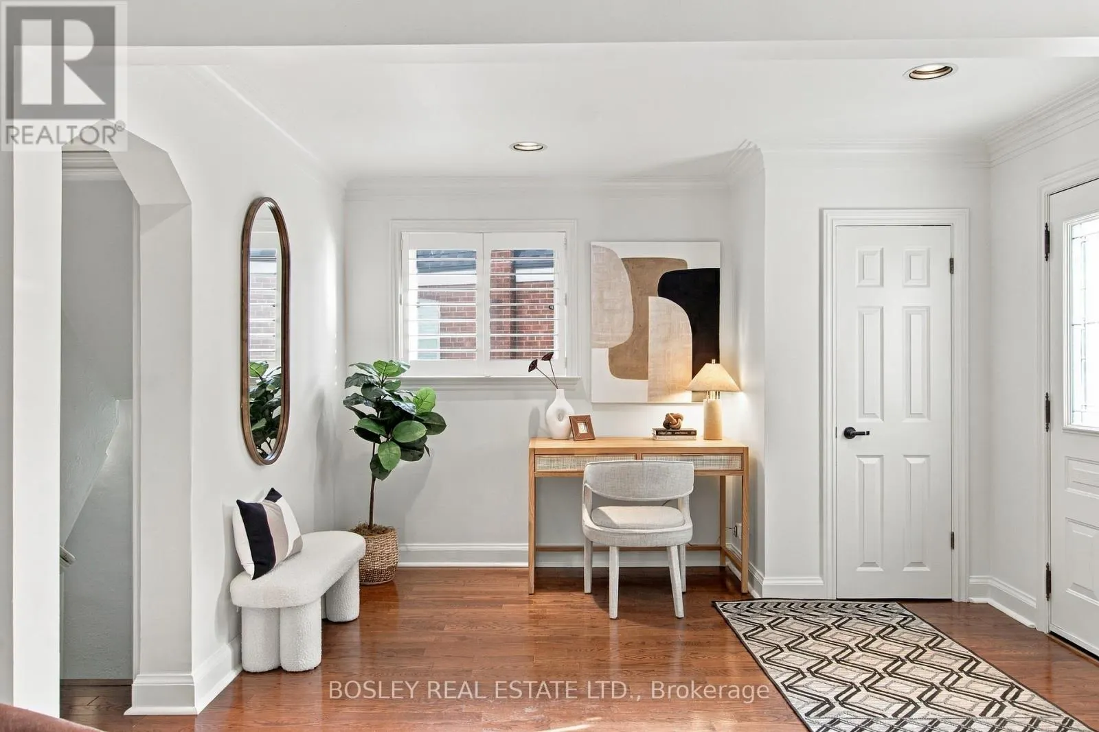 20 CLAIRLEA CRESCENT