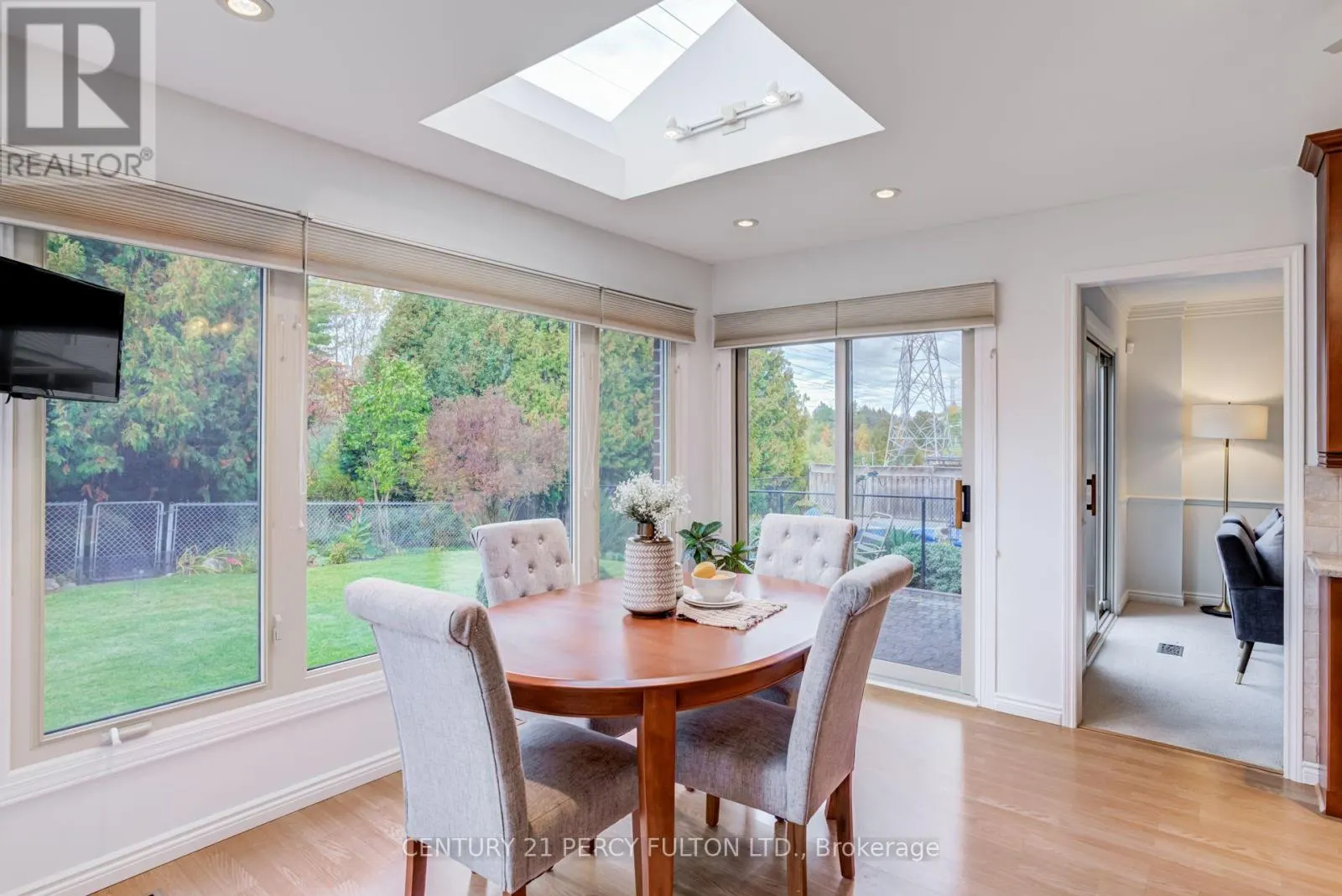 1204 BRAMBLEWOOD COURT