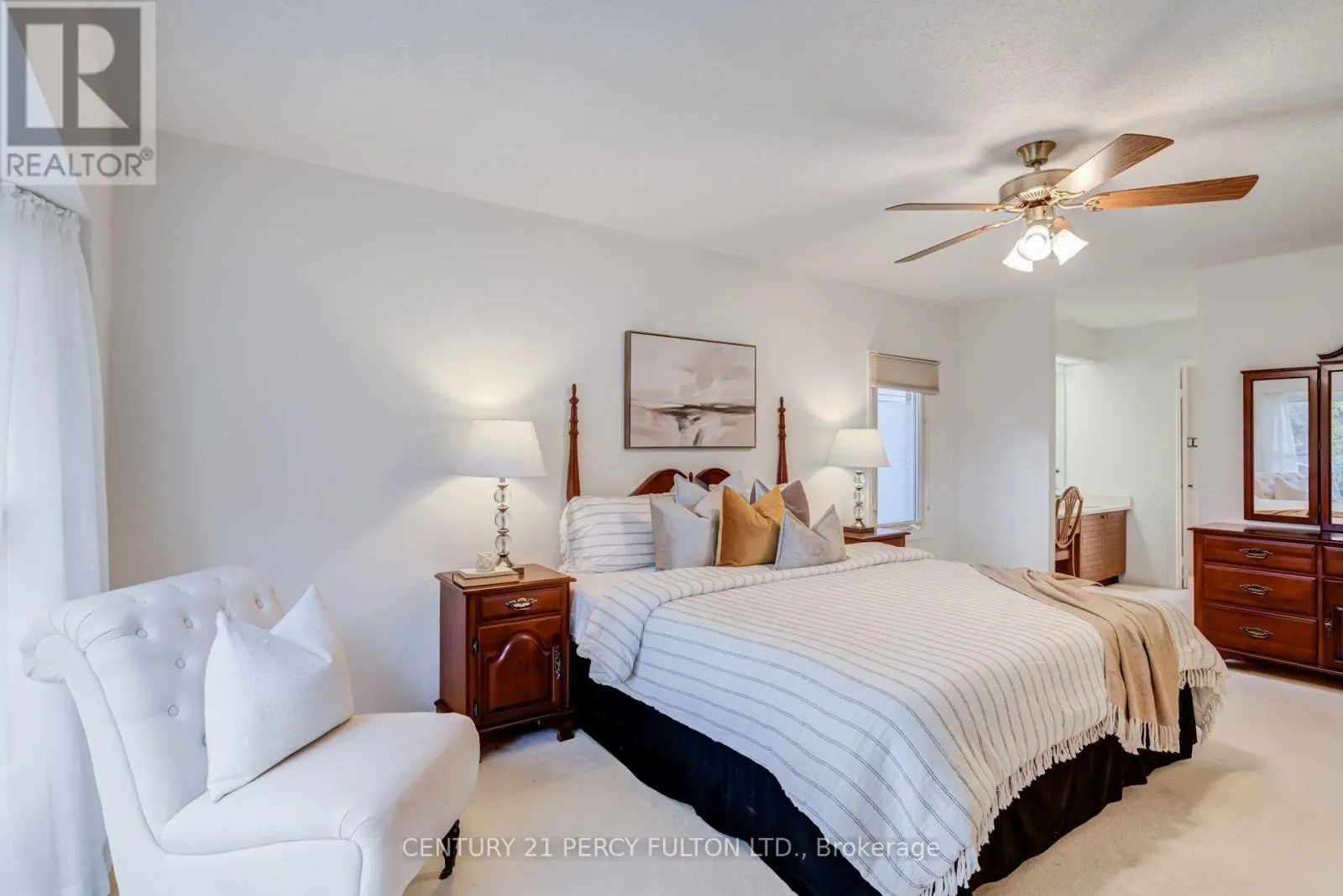 1204 BRAMBLEWOOD COURT