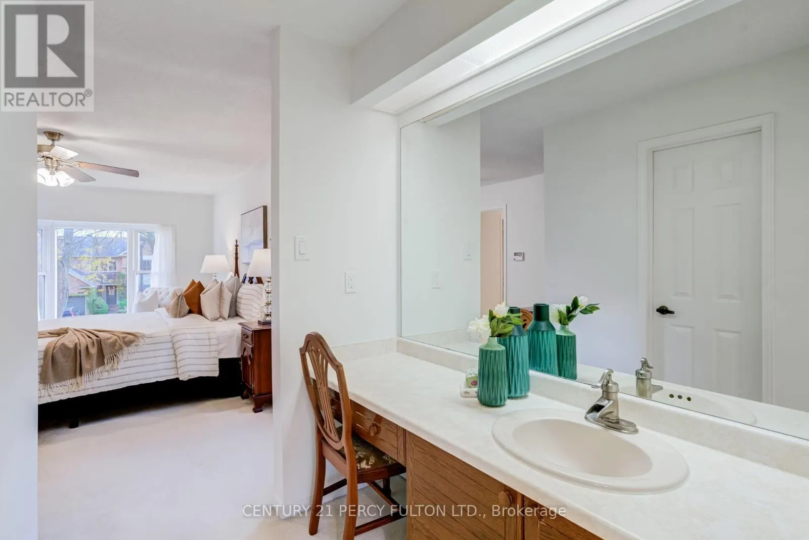 1204 BRAMBLEWOOD COURT