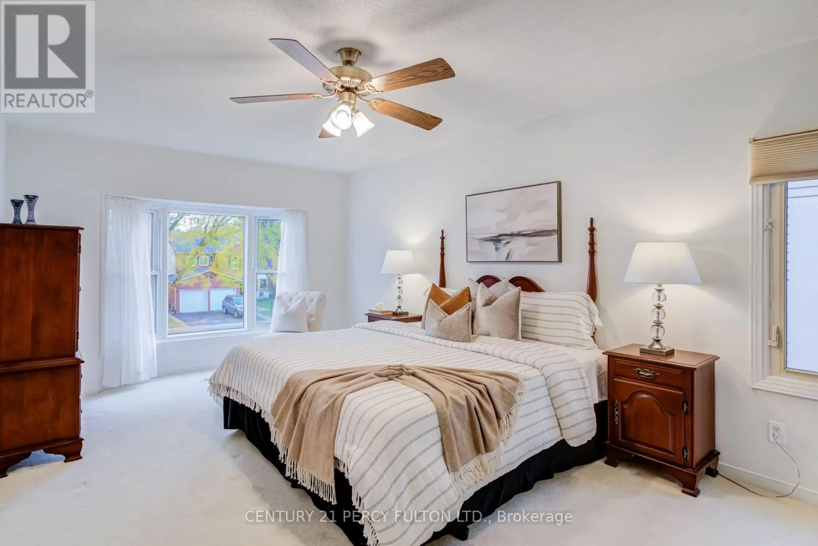 1204 BRAMBLEWOOD COURT